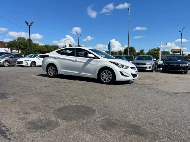 Hyundai Elantra - 2014