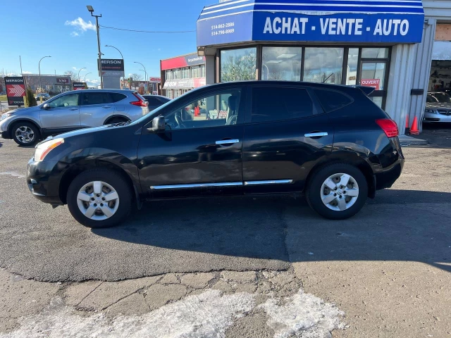 Nissan Rogue S** 2013