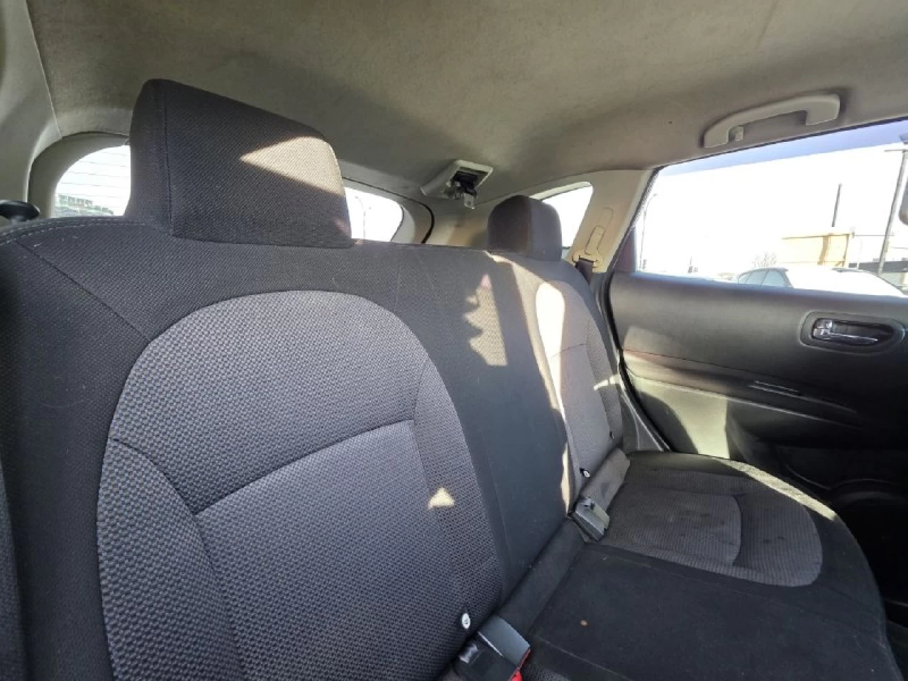 2012 Nissan Rogue **SV**CAMERA DE RECUL**SIEGES CHAUFFANTS**MAGS**EN SPECIAL** Main Image