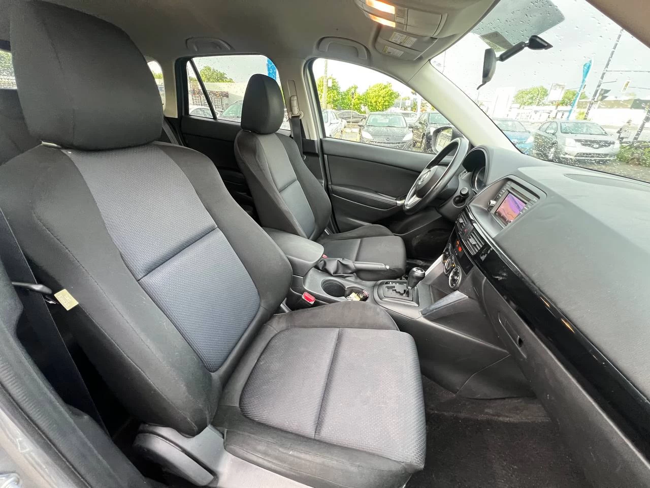 2014 Mazda CX-5 GX**JAMAIS ACCIDENTEE**UNE SEULE PROPRIO**MAGS**SIEGES CHAUFFANTS**PUSH TO STRAT**NAVIGATION** Image principale
