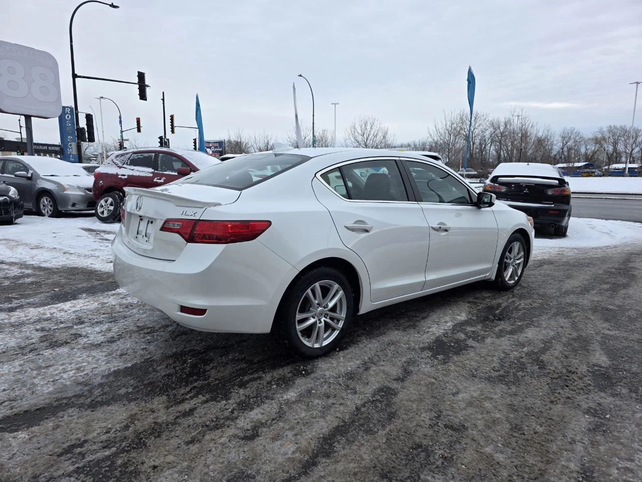 2015 Acura ILX Toit Ouvrant**CAMERA DE RECUL**SIEGES CHAUFFANTS**MAGS** Image principale