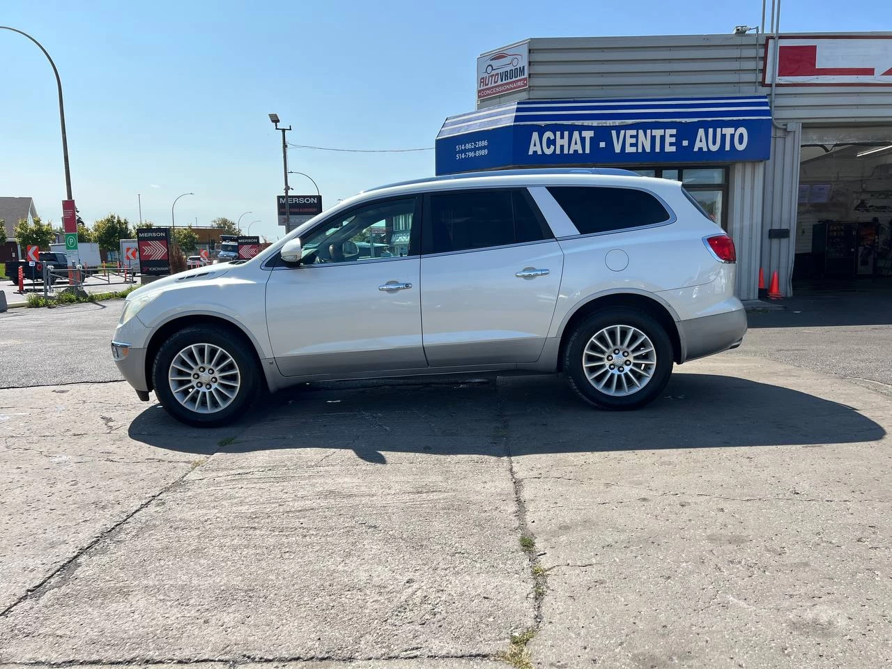 2010 Buick Enclave CX**7 passengers** Main Image