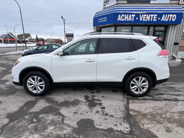 Nissan Rogue SV**AWD**Toit Ouvrant Panoramique**CAMERA DE RECULE**SIEGES CHAUFFNATS**MAGS** 2016