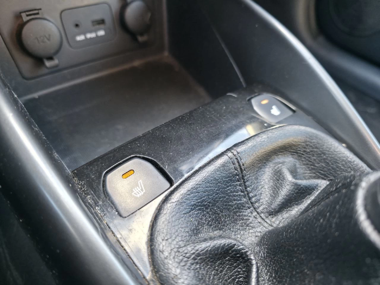 2011 Kia Forte Koup **SX**JAMAIS ACCIDENTEE**CUIR**TOIT OUVRANT**SIEGES CHAUFFANTS**MAGS**EN SPECIAL** Main Image