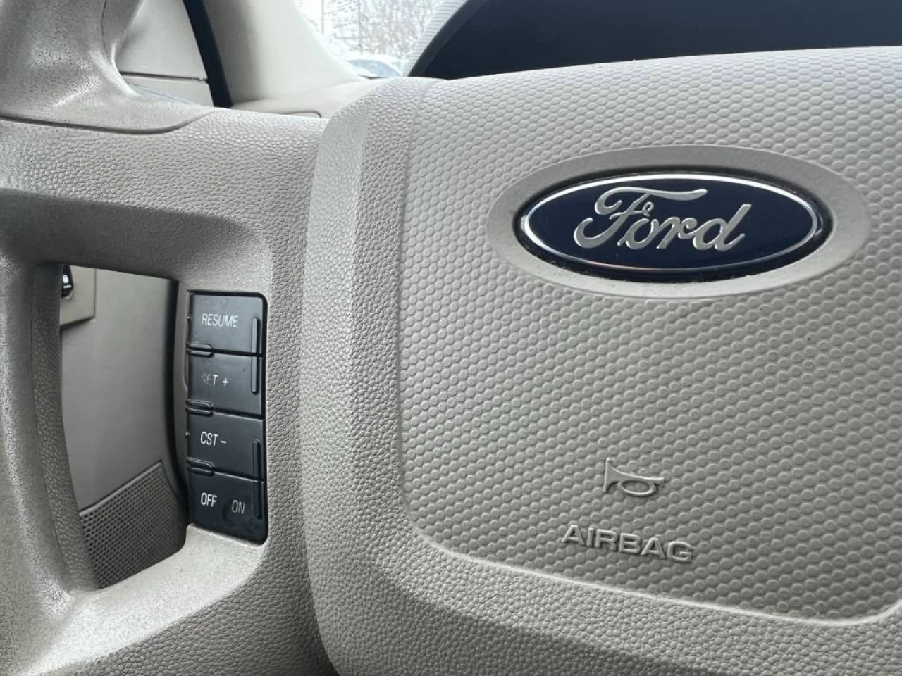 2008 Ford Escape **********SELLING FOR PARTS********** Image principale