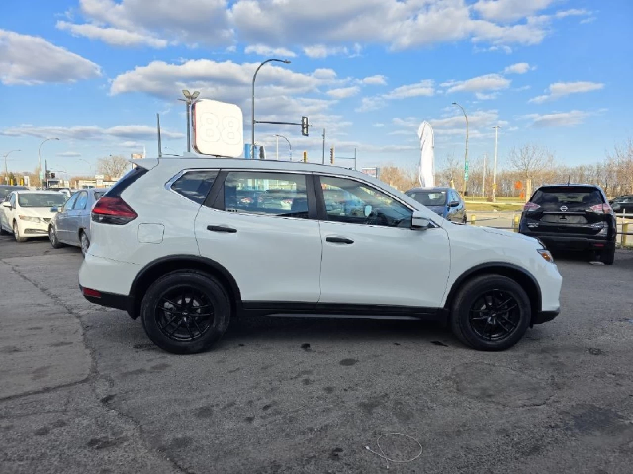 2018 Nissan Rogue S**AWD**CAMERA DE RECUL**SIEGES CHAUFFANTS**Mags** Image principale