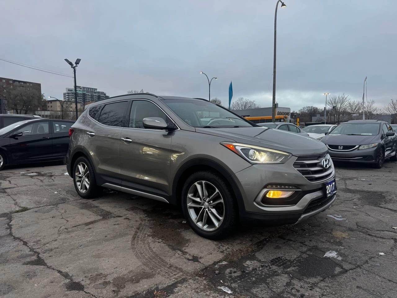 2017 Hyundai Santa Fe Sport Limited**AWD**Jamais Accidente**SAAQ CERTIFIEE**TOIT OUVRANT PANORAMIQUE**SIEGE EN CUIR**CAMERA DE RECUL**SIEGES CHAUFFNATS AVANT ET ARRIERE**Siege Ventile**Volant Chauffant**Navigation**Alerte d'angle Mort**MAGS** Main Image