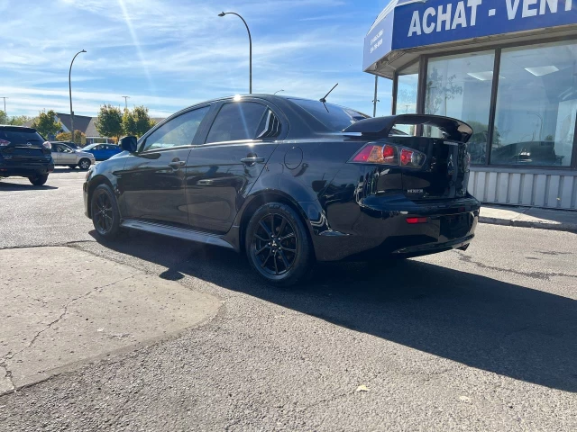Mitsubishi Lancer SE Anniversary Edition**TOIT OUVRANT**CAMERA DE RECULE**SIEGES CHAUFFANTS**MAGS** 2017