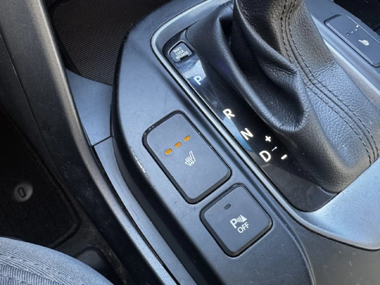 2016 Hyundai Santa Fe Sport Premium**Jamais Accidente**SAAQ CERTIFIEE****SIEGES CHAUFFNATS AVANT ET ARRIERE**VOLANT CHAUFFANTS**MAGS** Image principale