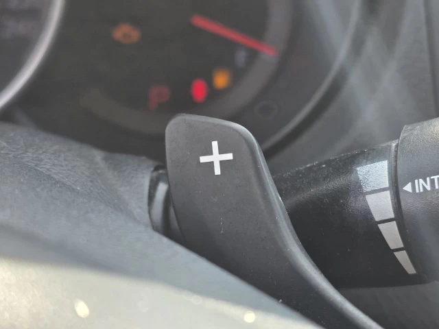 Kia Forte **SX**JAMAIS ACCIDENTEE**CUIR**TOIT OUVRANT**SIEGES CHAUFFANTS**EN SPECIAL 2011