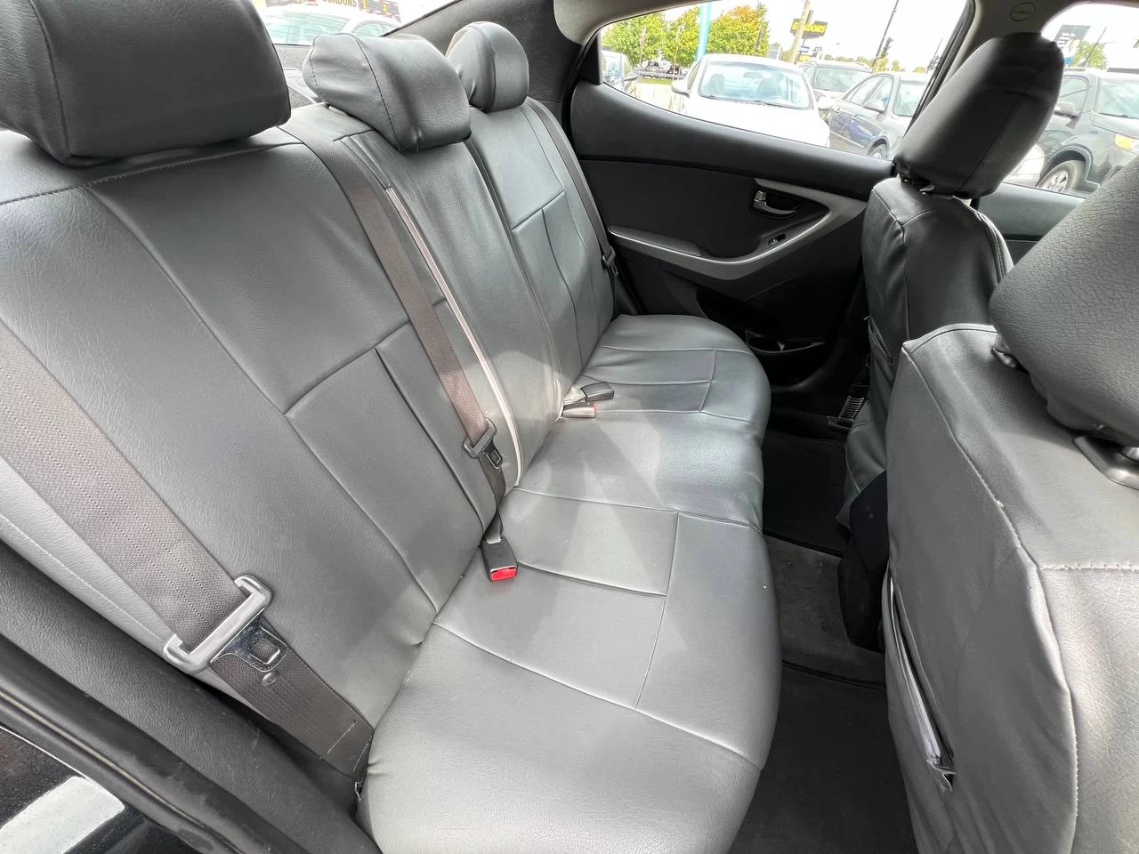 2015 Hyundai Elantra GL**SIEGES CHAUFFANTS** Image principale