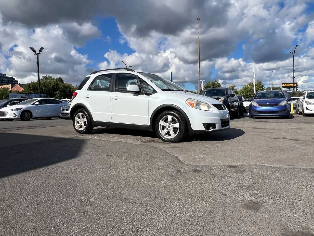 2010 Suzuki SX4 JX**AWD**MAGS** Image principale