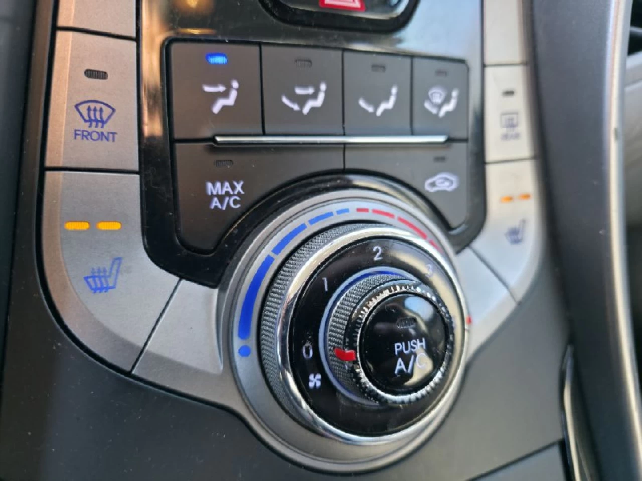 2013 Hyundai Elantra **GL**MAGS**SIEGES CHAUFFANTS**EN SPECIAL** Image principale