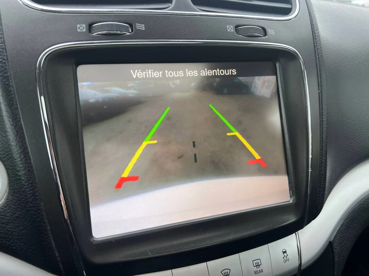 2017 Dodge Journey SXT**TOIT OUVRANT**CAMERA DE RECUL**SIEGES CHAUFFNATS**NAVIGATION**MAGS** Image principale