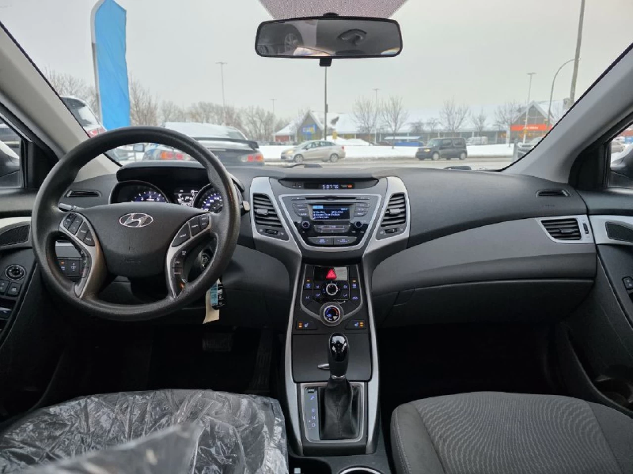 2014 Hyundai Elantra GL**SAAQ CERTIFIEE**SIEGES CHAUFFANTS** Image principale