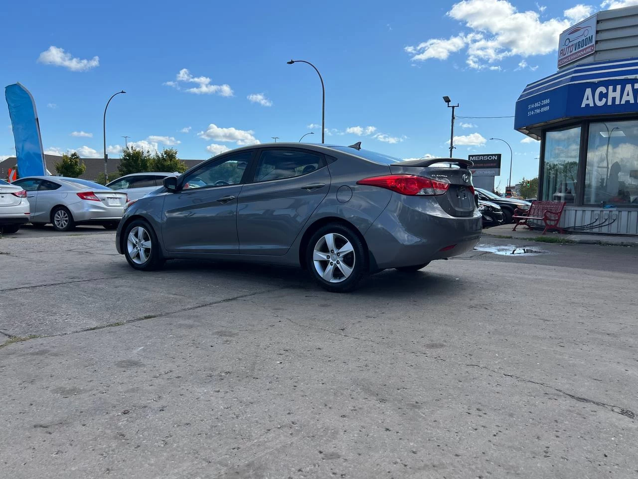 2013 Hyundai Elantra GLS**Jamais accidente**Un PropriÉtaire**Toit Ouvrant**SIEGES CHAUFFANTS**SIEGES CHAUFFANTS ARRIERE**MAGS** Image principale