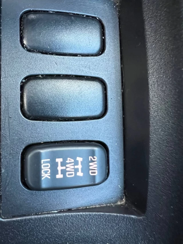 Mitsubishi Lancer SE LTD**Un Propriétaire**AWD**TOIT OUVRANT**CAMERA DE RECULE**SIEGES CHAUFFANTS**MAGS** 2017