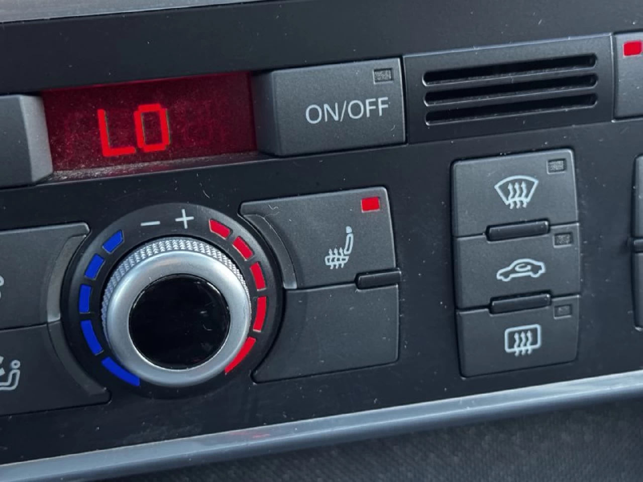 2014 Audi Q7 3.0L TDI Progressiv**SAAQ CERTIFIEE**DIESELE**AWD**7 Passagers**TOIT OUVRANT**CAMERA DE RECULE**SIEGES CHAUFFNATS**MAGS** Image principale