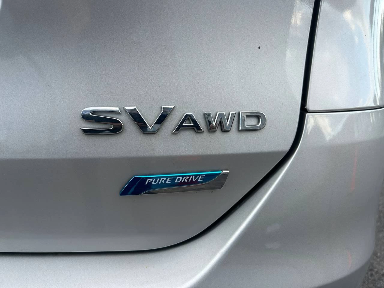 2015 Nissan Rogue SV**AWD**TOIT OUVRANT PANORAMIQUE**CAMERA DE RECULE**SIEGES CHAUFFNATS**Mags** Image principale