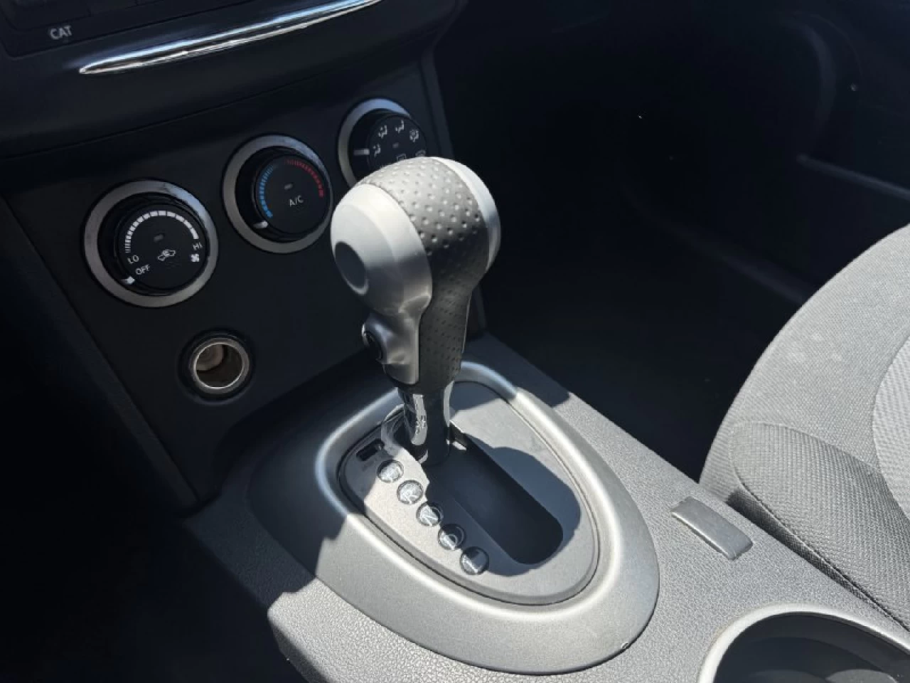 2013 Nissan Rogue S** Main Image