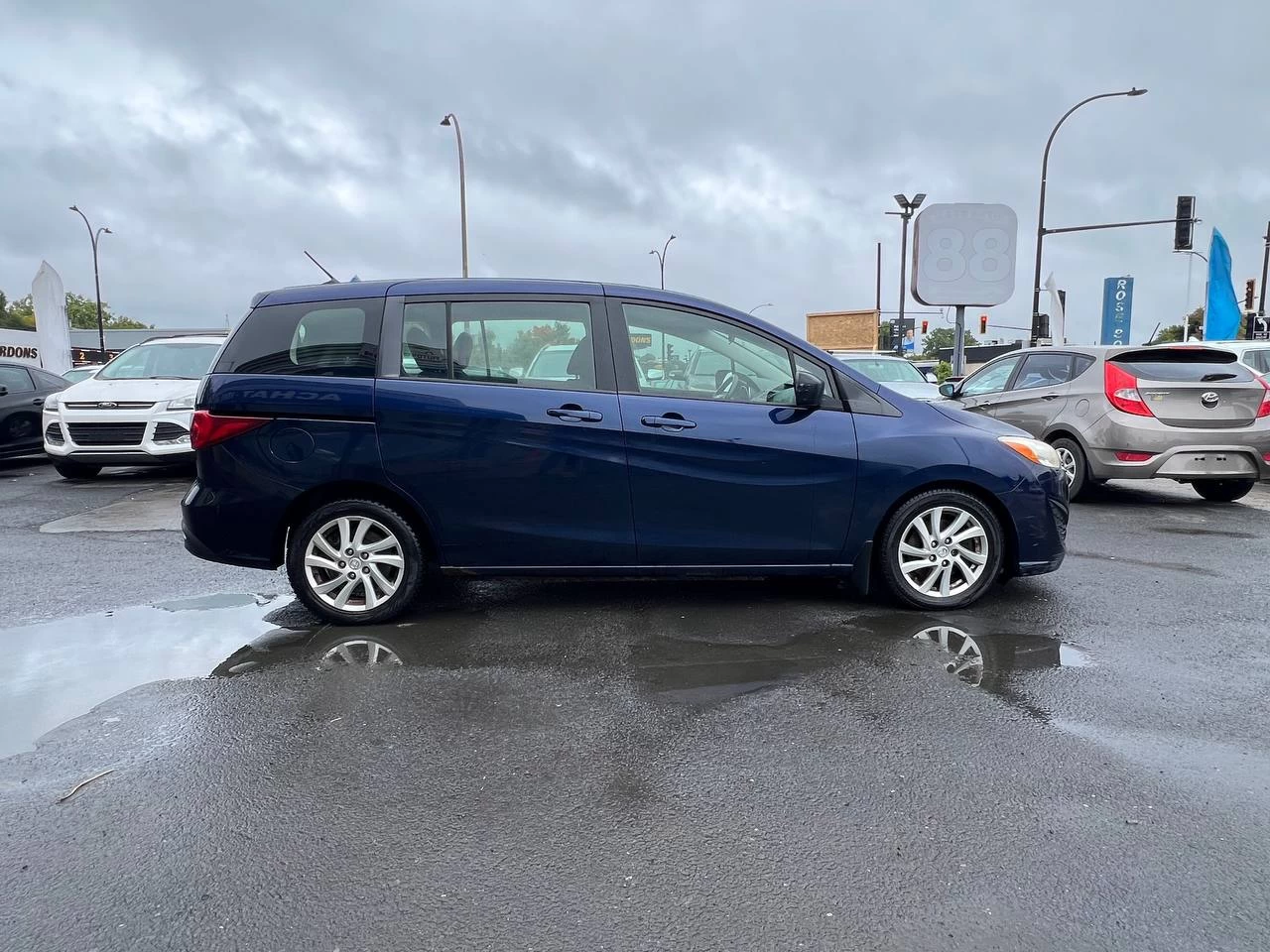 2012 Mazda 5 GS**Jamais Accidente**6 PASSAGERS**Mags** Image principale