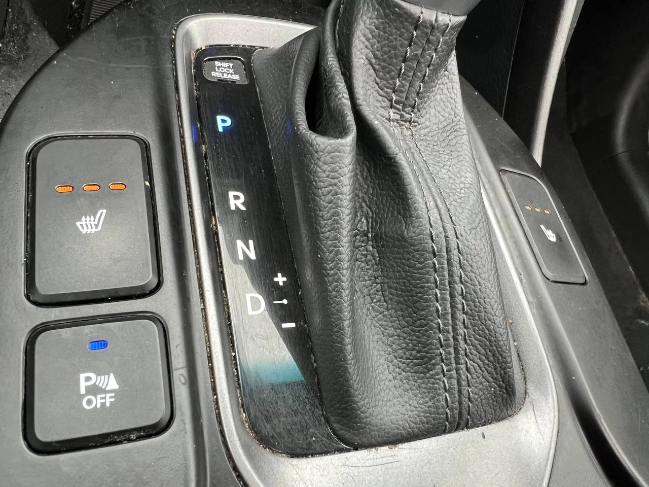 2014 Hyundai Santa Fe Sport SE**AWD**Jamais Accidente**TOIT OUVRANT PANORAMIQUE**SIEGE EN CUIR**CAMERA DE RECUL**SIEGES CHAUFFNATS AVANT ET ARRIERE**VOLANT CHAUFFNATS**MAGS** Image principale