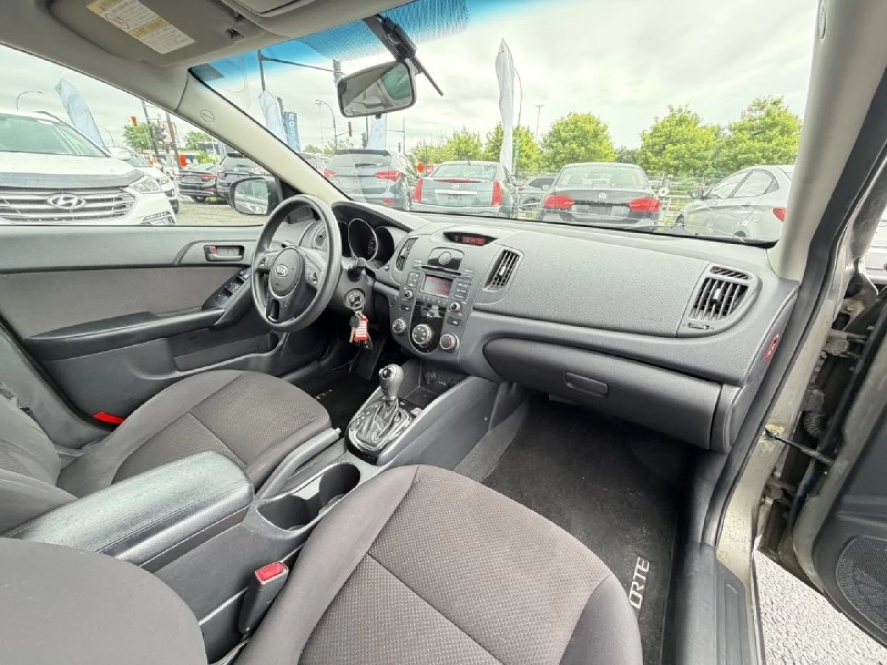 2011 Kia Forte EX**SIEGES CHAUFFANTS**REGULATEURE DE VITESSE** Main Image