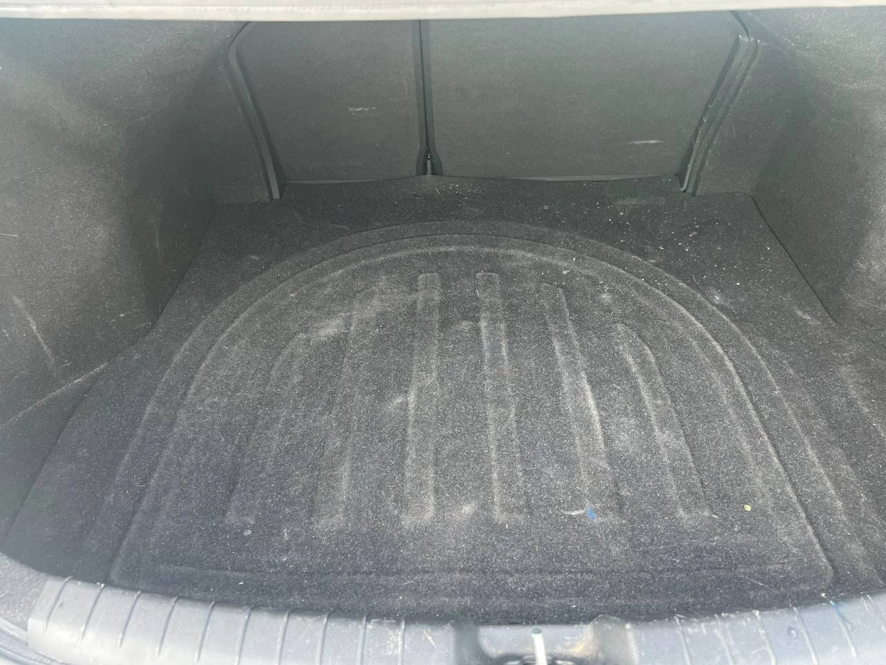 2017 Hyundai Elantra GL**CAR PLAY**CAMERA DE RECULE**SIEGES CHAUFFANTS**VOLANT CHAUFFANTS**ANGLE MORT**MAGS** Image principale