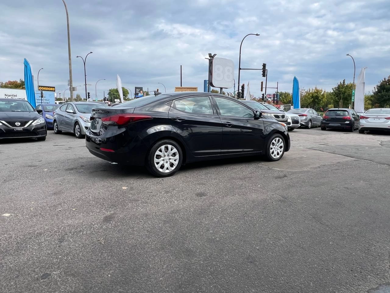 2015 Hyundai Elantra GL**SIEGES CHAUFFANTS** Image principale