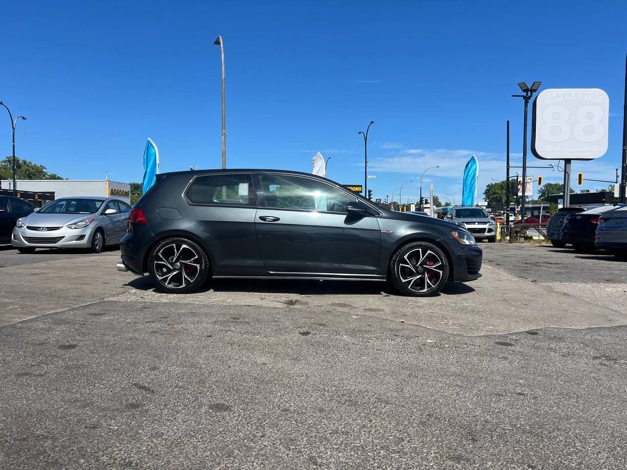 2015 Volkswagen Golf GTI**COUP**SIEGES CHAUFFANTS**MAGS** Main Image