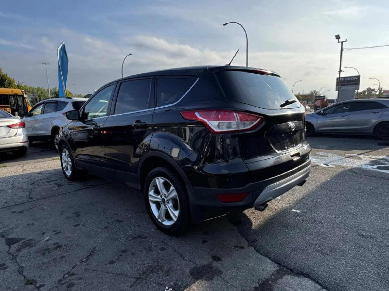 2014 Ford Escape SE**AWD**Jamais Accidente**CAMERA DE RECULE**SIEGES CHAUFFNATS**Financement 1Ère, 2e et 3e chance !! 100% ApprouvÉ Image principale