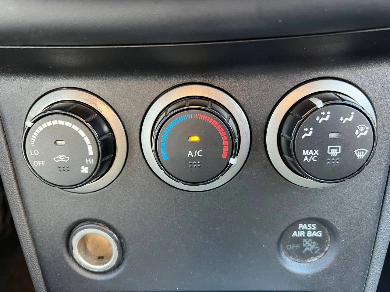 2013 Nissan Rogue S** Image principale