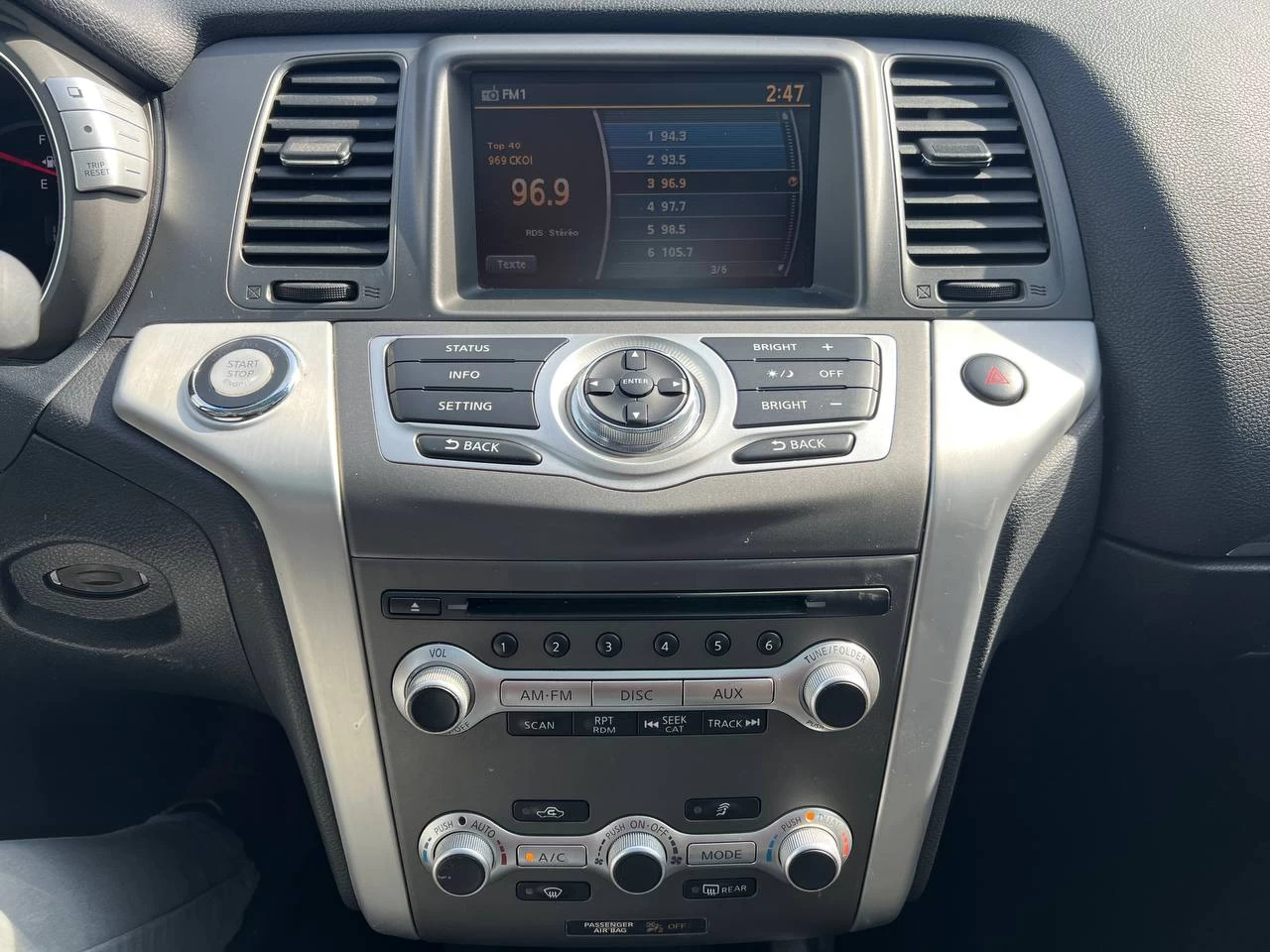 2014 Nissan Murano SV**AWD**Toit ouvrant**SIEGES EN CUIR**CAMERA DE RECUL** Navigation**SIEGES CHAUFFANTS** Image principale