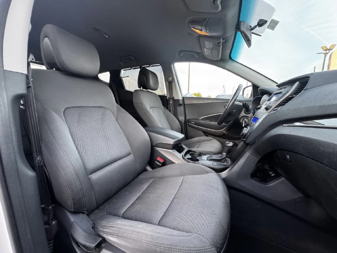 2015 Hyundai Santa Fe Sport Premium**AWD**Jamais Accidente**SIEGES CHAUFFNATS AVANT ET ARRIERE**VOLANT CHAUFFNATS**MAGS** Image principale