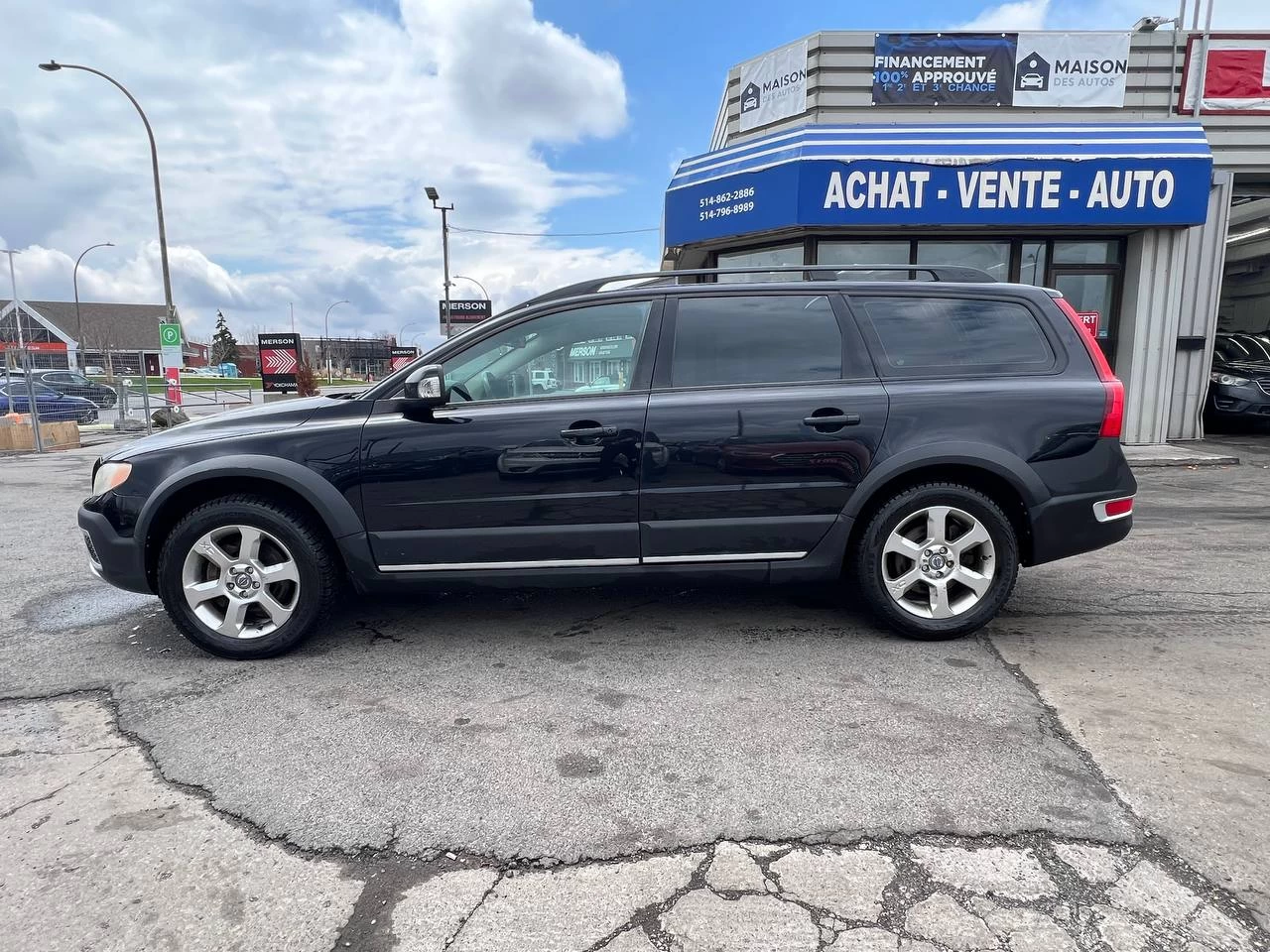 2009 Volvo XC70 3.2L**AWD**TOIT OUVRANT**SIEGES CHAUFFNATS**CUIR**PUSH TO STRAT** Image principale
