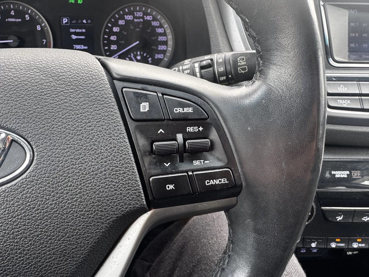 2017 Hyundai Tucson Premium**AWD**SAAQ CERTIFIEE**CamÉra de Recul**Volant Chauffant**SIEGES CHAUFFNATS AVANT ET ARRIERE**ANGLE MORT**MAGS** Main Image