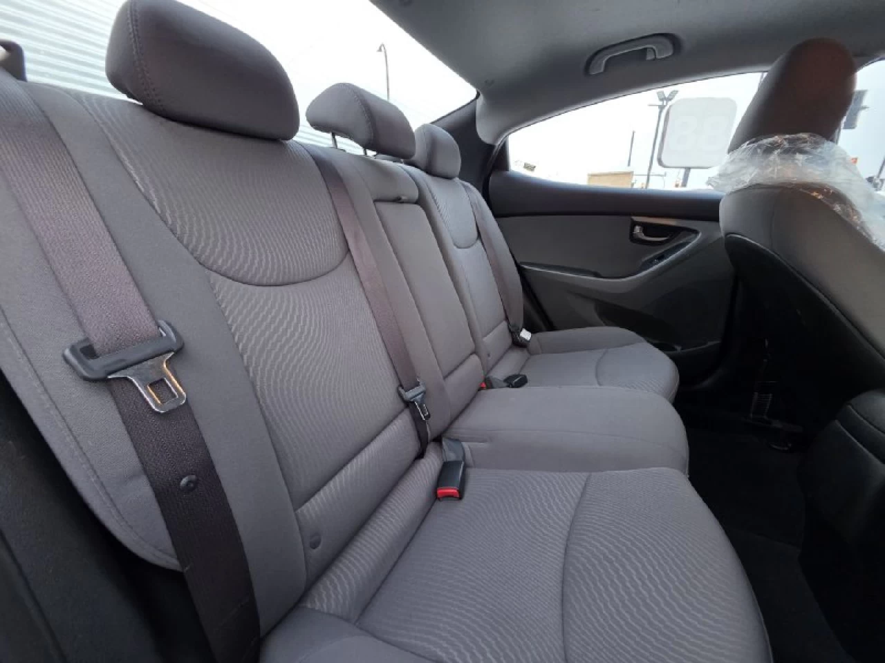 2014 Hyundai Elantra GL**SAAQ CERTIFIEE**SIEGES CHAUFFANTS** Image principale