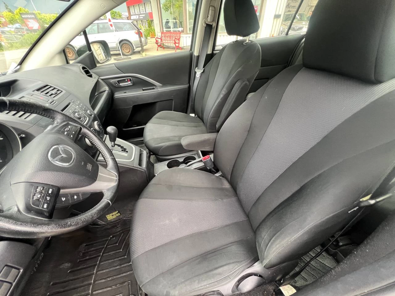 2013 Mazda 5 GS**6 PASSAGERS**Mags** Image principale