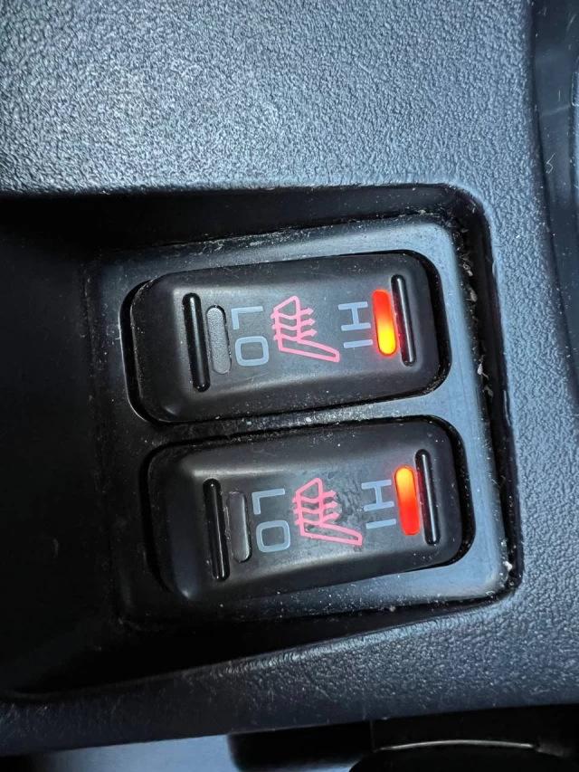 Mitsubishi Lancer SE LTD**Un Propriétaire**AWD**TOIT OUVRANT**CAMERA DE RECULE**SIEGES CHAUFFANTS**MAGS** 2017