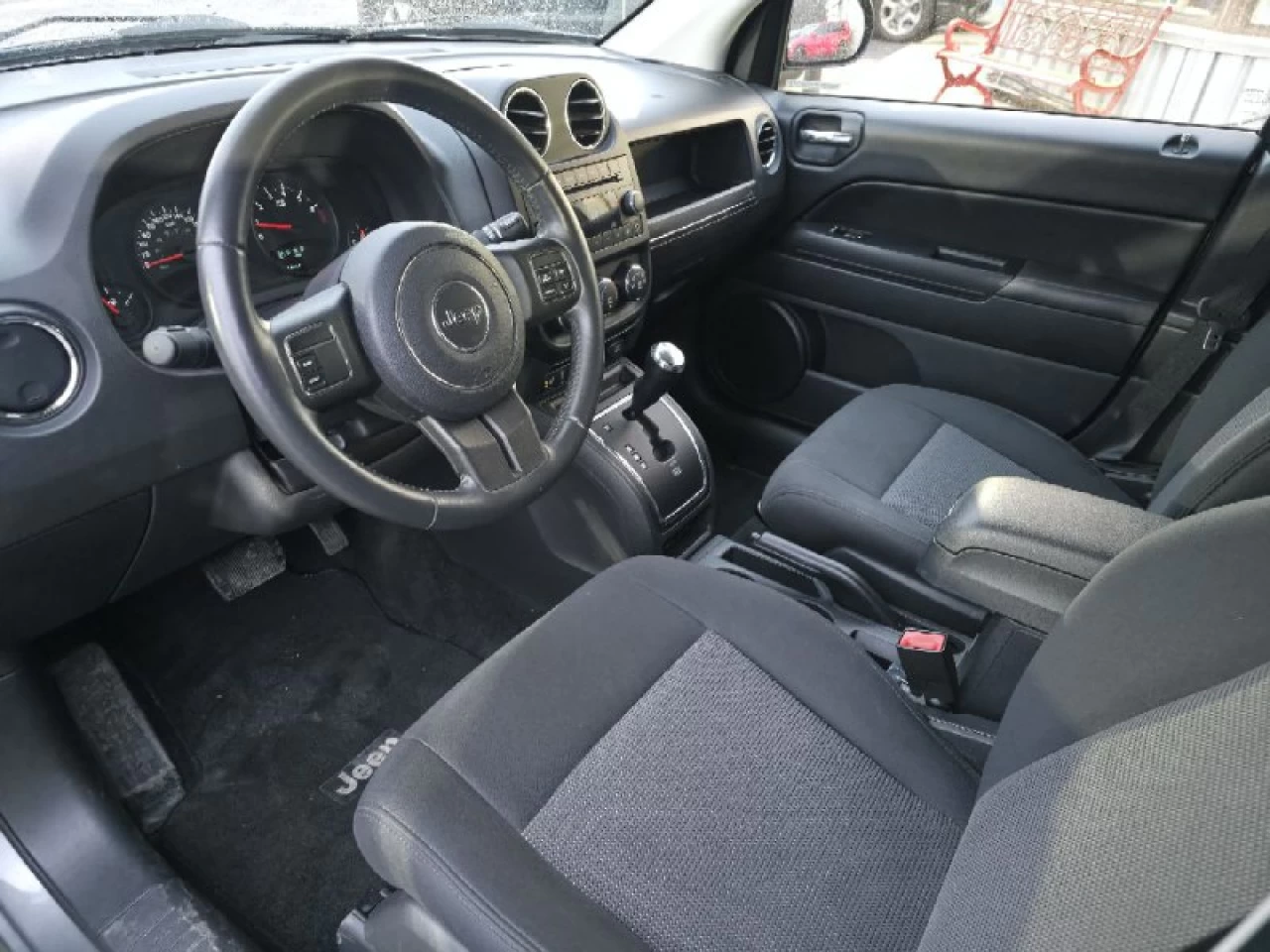 2013 Jeep Compass North**4x4**SIEGES CHAUFFNATS**MAGS** Main Image