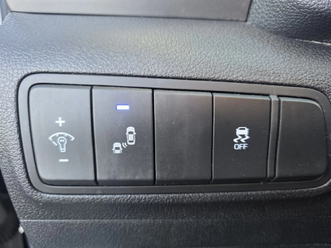 2017 Hyundai Tucson AWD**SAAQ CERTIFIEE**JAMAIS ACCIDENTEE**CAMERA DE RECUL**SIEGES CHAUFFANTS**MAGS** Image principale