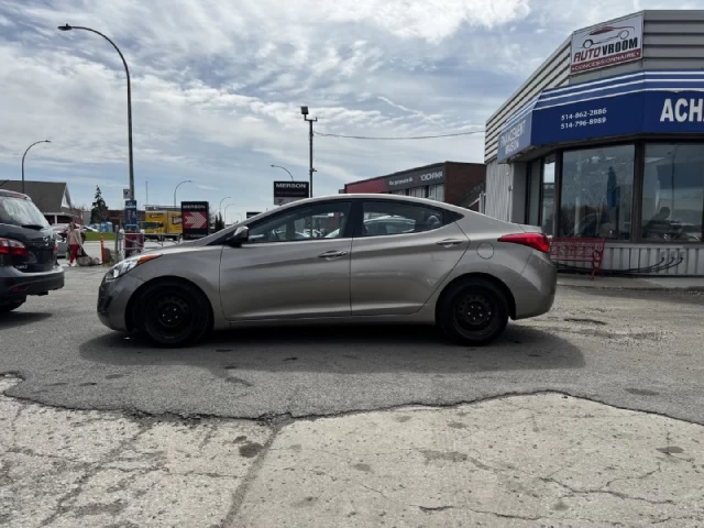 Hyundai Elantra GL**SIEGES CHAUFFANTS**MODE ECO**REGULATEURE DE VITESSE** 2013