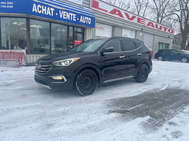 Hyundai Santa Fe Sport Limited**Jamais Accidentee**AWD**TOIT OUVRANT PANORAMIQUE**SIEGE EN CUIR**CAMERA DE RECUL**SIEGES CHAUFFNATS AVANT ET ARRIERE**Siege Ventile**Volant Chauffant**Alerte d'angle Mort** 2017
