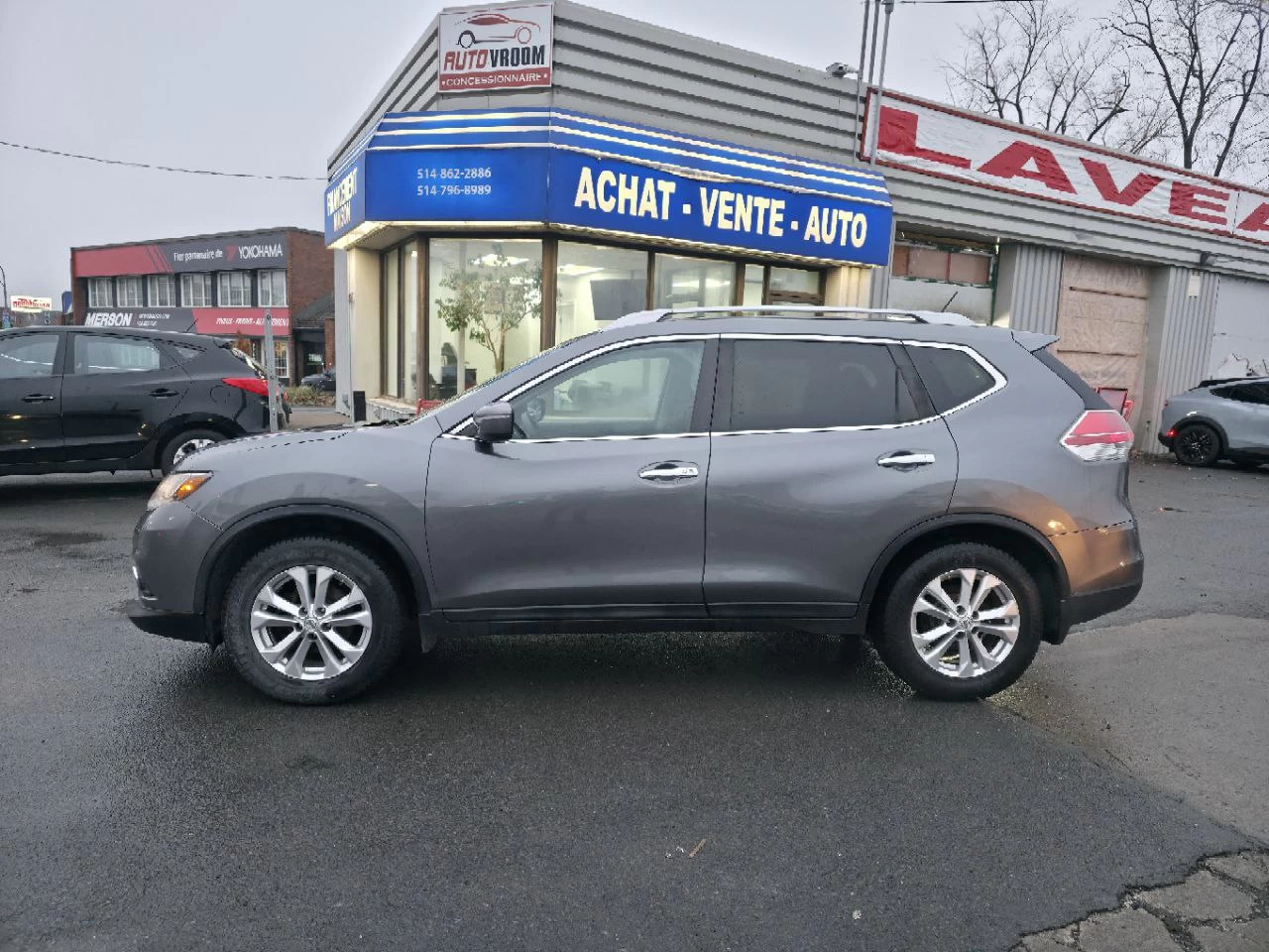 2015 Nissan Rogue **SV**TOIT PANORAMIQUE**CAMERA DE RECUL**SIEGES CHAUFFANTS**MAGS** Image principale