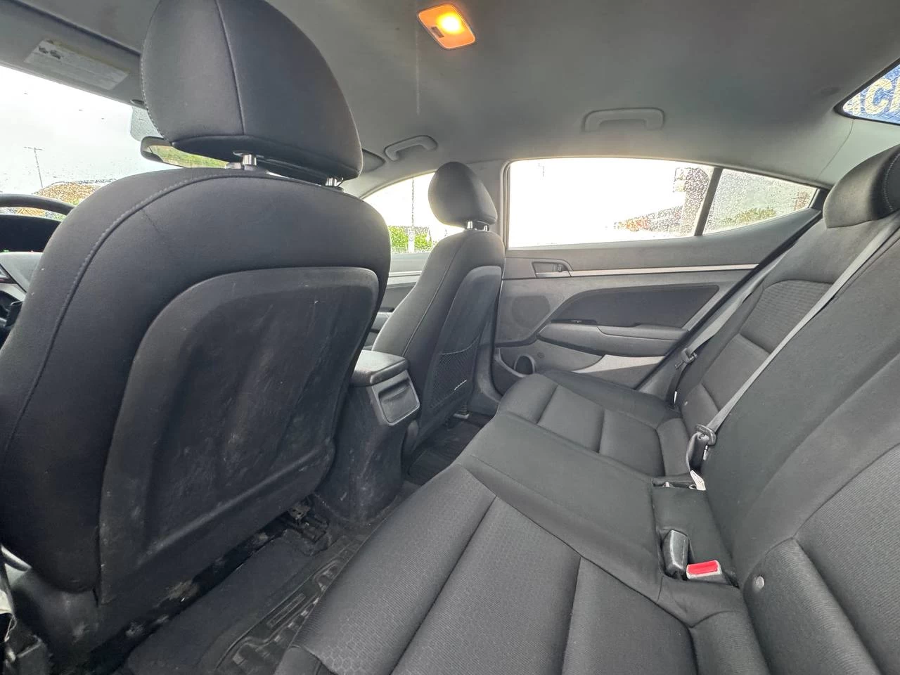 2017 Hyundai Elantra GL Image principale
