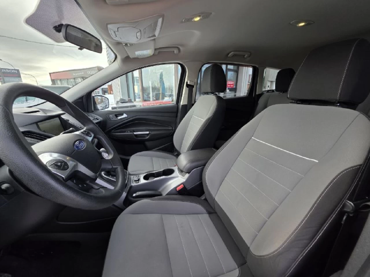 2014 Ford Escape JAMAIS ACCIDENTEE**AWD**NAVIGATION**CAMERA DE RECUL**SIEGES CHAUFFANTS**MAGS** Financement 1Ère, 2e et 3e chance !! 100% ApprouvÉ Main Image