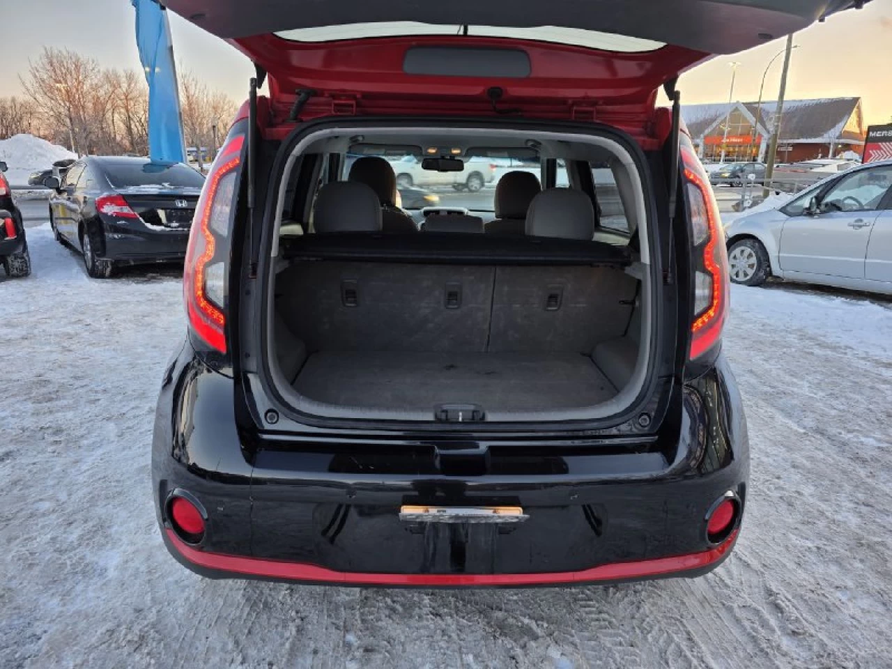 2016 Kia Soul EV **DELUXE**JAMAIS ACCIDENTEE**NAVI**CAMERA DE RECUL**SIEGES VOLANT CHAUFFANTS**MAGS** Main Image