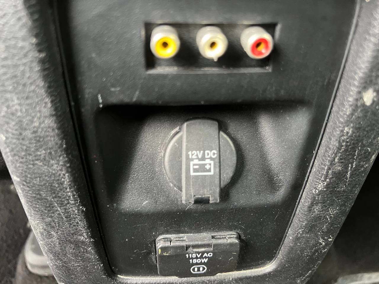 2017 Dodge Journey SXT**TOIT OUVRANT**CAMERA DE RECUL**SIEGES CHAUFFNATS**NAVIGATION**MAGS** Main Image