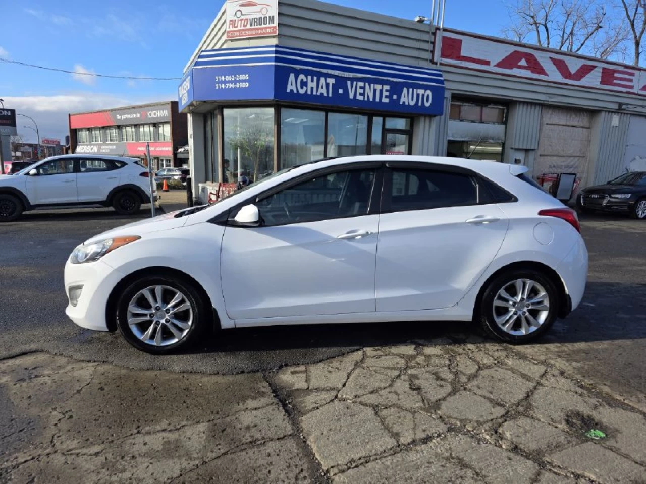 2013 Hyundai Elantra GT GLS**JAMAIS ACCIDENTEE**TOIT OUVRANT**SIÈGES CHAUFFANTS**MAGS**ACTIVE ECO** Main Image