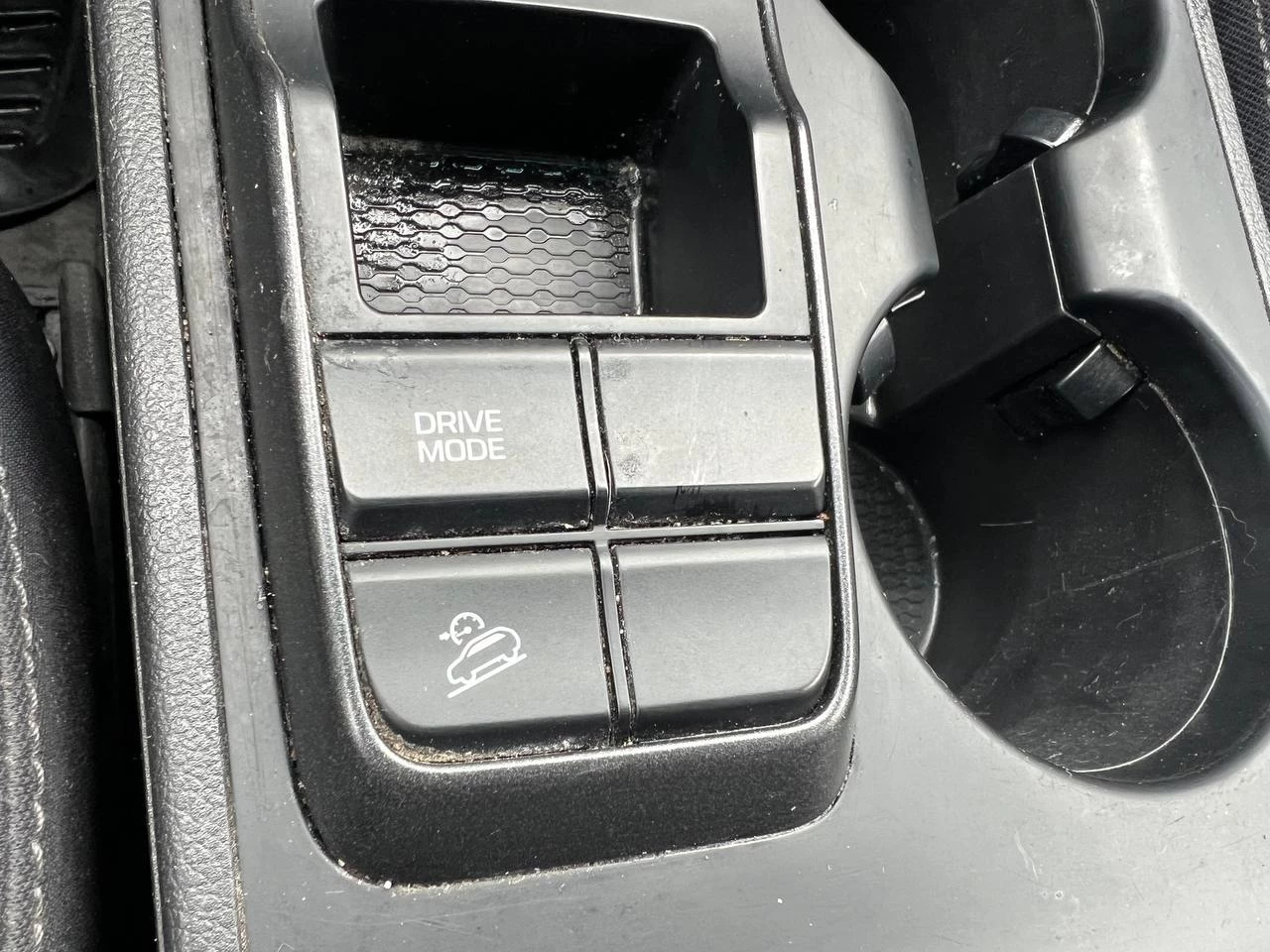 2019 Hyundai Tucson Preferred**SAAQ CERTIFIEE**AWD**CAR PLAY**LKA**ANGLE MORT**CamÉra de Recul**SIÈGES CHAUFFANTS AVANT et ARRIERE**VOLANT CHAUFFANT**ASSISTANCE AU MAINTIEN DE VOIE**MAGS** Image principale